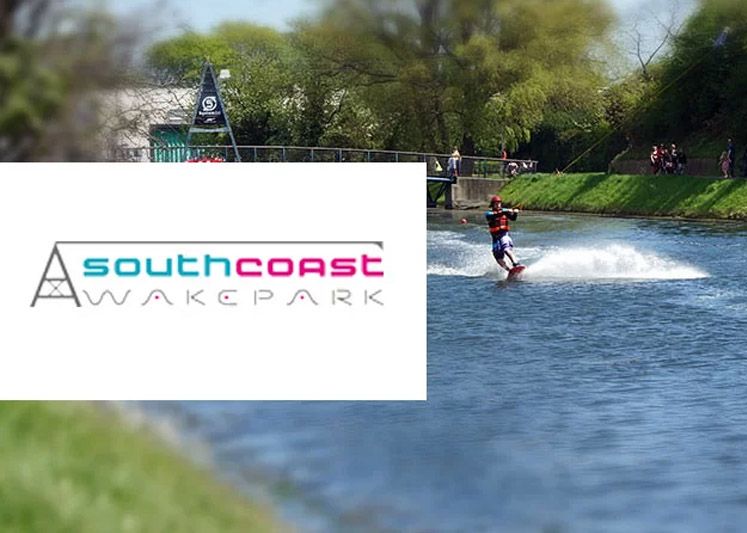 Waterskiing at South Coast Wakepark